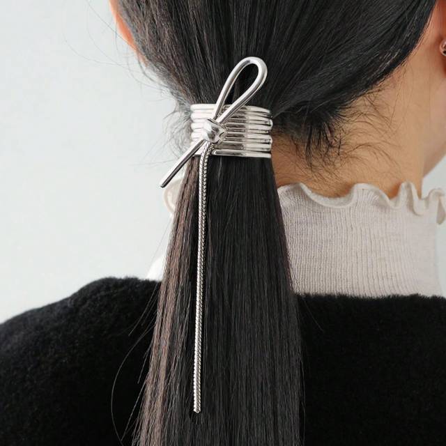 SHEIN 1pc Elegant Chain Hair Clip For Women, Ponytail Accessory Casual Bow Valentine&#39;s Day Valentines