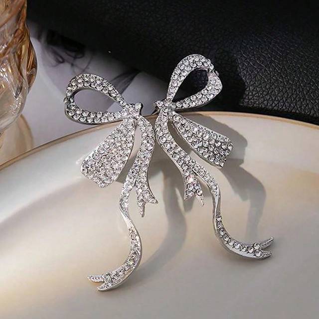 SHEIN 1 Pair Of Simple Full-Rhinestone Ribbon Bow Earrings, Cold Style Earrings, Light Luxury Niche Design Earrings, Suitable For Women&#39;s Wedding Party Gift
