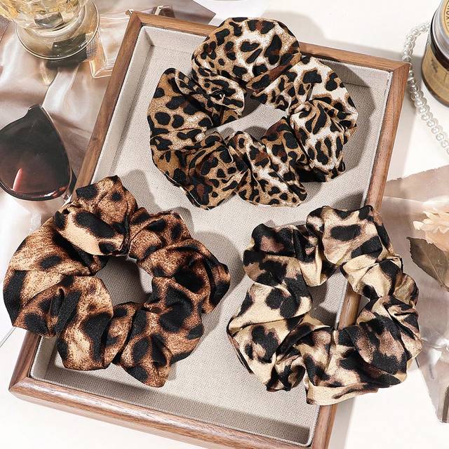 SHEIN 3pcs Elegant Vintage Scrunchie, Leopard Print Color Fabric Hair Ties, Suitable For Ponytail, Tea Ceremony And Everyday Use Scrunchies Scrunchy Hair Ti