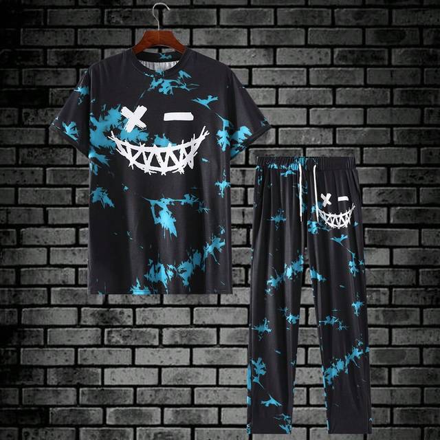 Manfinity Men&#39;s Tie Dye Smiling Face Pattern Short Sleeve T-shirt And Sportswear Set