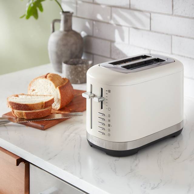 KitchenAid 2 Slot Toaster - White (2 - Slice)