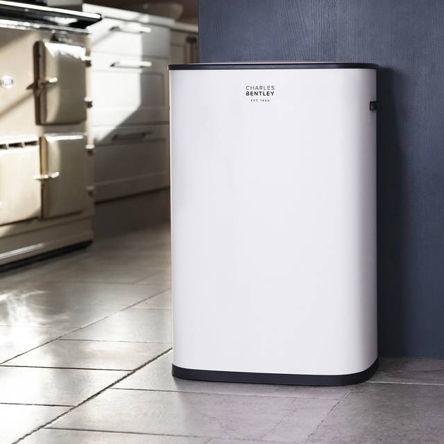 Aygun Galvanised Steel Motion Sensor Rubbish Bin - 14.53L - White (14.53L)