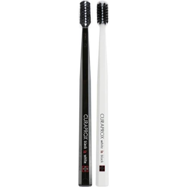 Curaprox White is Black tandborste 2-pack