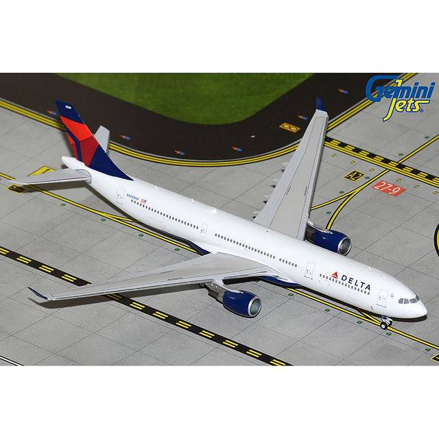 Airbus A330-300 Commercial Aircraft &#34;Delta Air Lines&#34; (N829NW) White with Blue and Red Tail 1/400 Diecast Model Airplane by GeminiJets