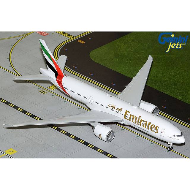 Boeing 777-200LR Commercial Aircraft &#34;Emirates Airlines&#34; (A6-EWA) White with Striped Tail &#34;Gemini 200&#34; Series 1/200 Diecast Model Airplane by GeminiJ