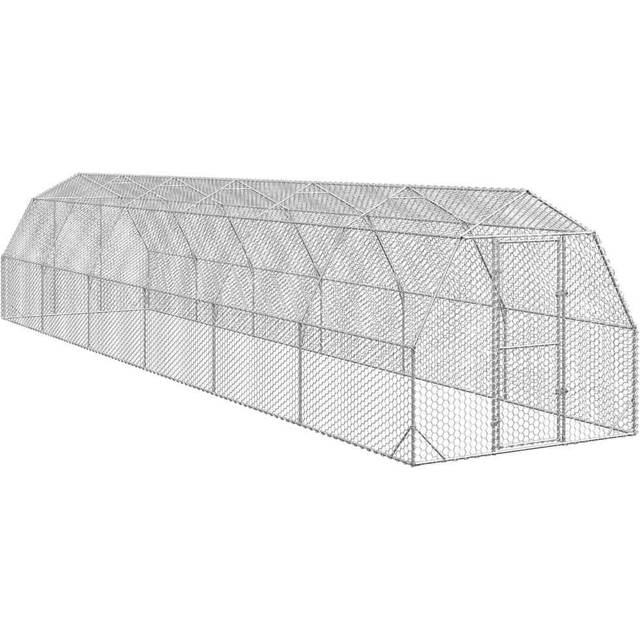 Alle Chicken Run (225cm H x 1200cm W x 250cm D)