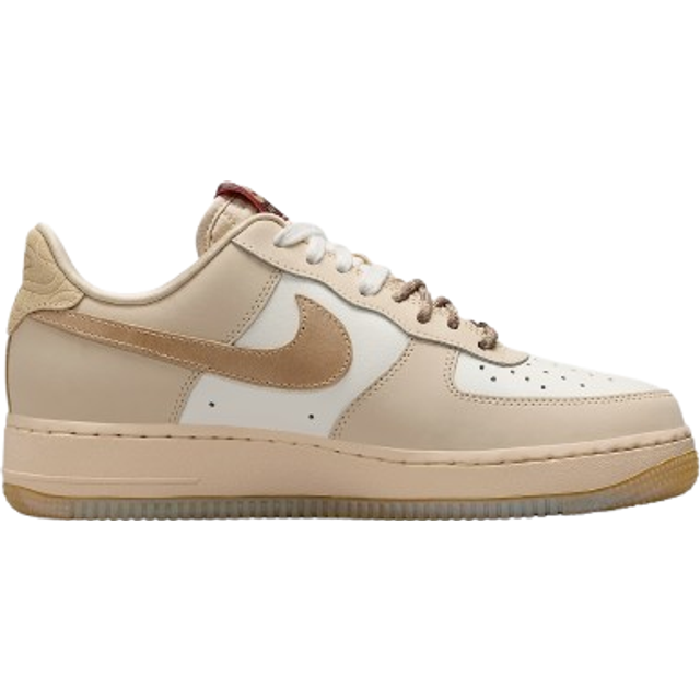 ◆正規品◆NIKE AIR FORCE 1 '07 LX PARACHUTE BEIGE(W)◆関税込 Nike Air Force 1 '07 LX W - Sail/Light Khaki/Parachute Beige