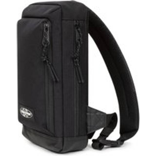 Eastpak 5L Sling Bag - On Black - 5L