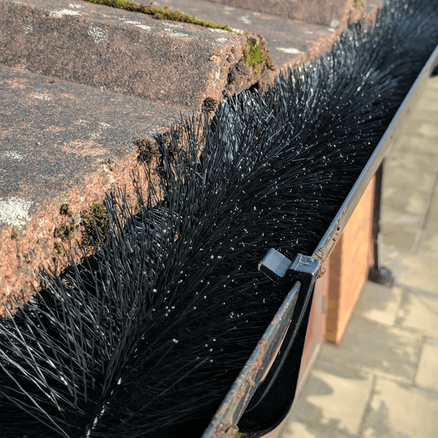 GroundMaster Black/White Gutter Guard Brush For Drains &amp; Downpipes