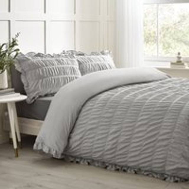 Catherine Lansfield Seersucker Frill Duvet Cover & Pillowcase Set - Silver