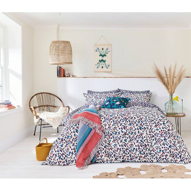 Joules Lynx Leopard Super Kingsize Duvet Cover Set, Chalk