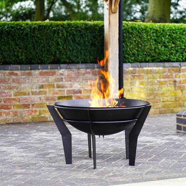 Ivyline 44.5cm Outdoor Metal Kendal Firebowl on Stand - Black, Black