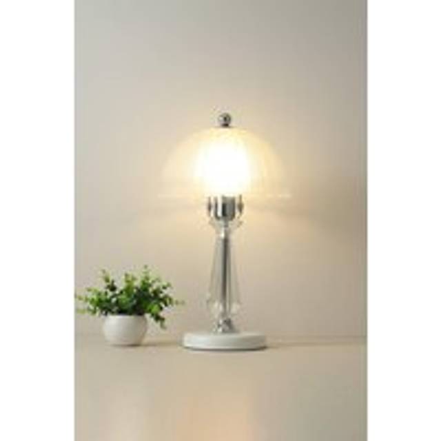 Crystal Table Lamp with Scalloped Lampshade - White - One Size