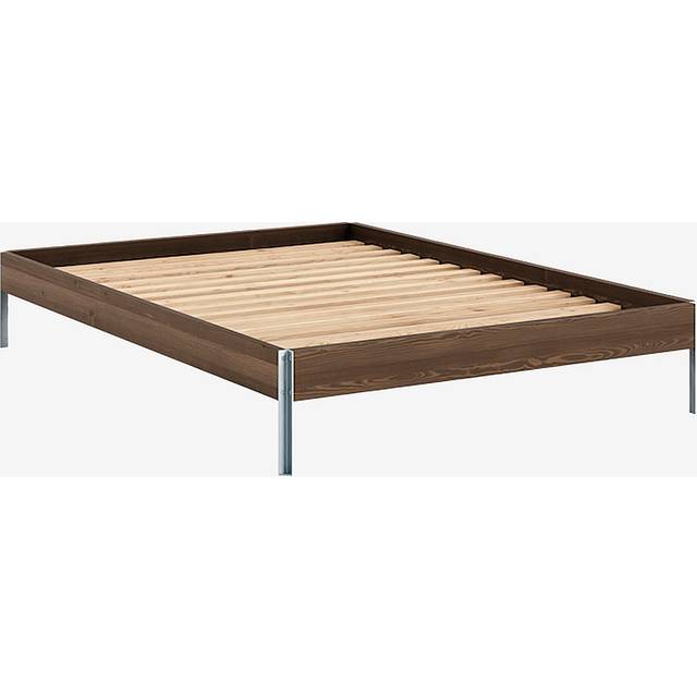 Core Sengeramme Fra Karup Design i Massiv FSC Fyrretræ | Japandi - 180x200 - Carob Brown