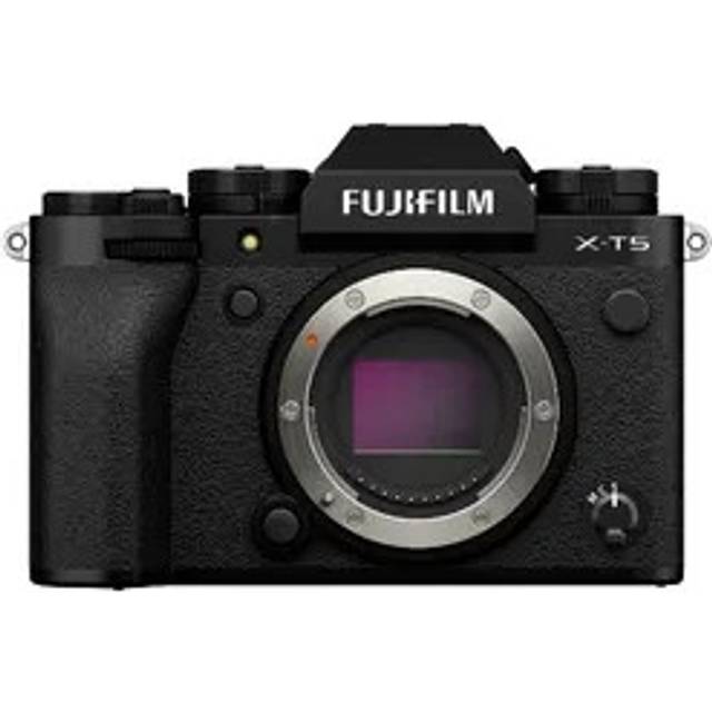 X-T5 Black + XF 16-50mm f/2,8-4,8 R LM WR EU