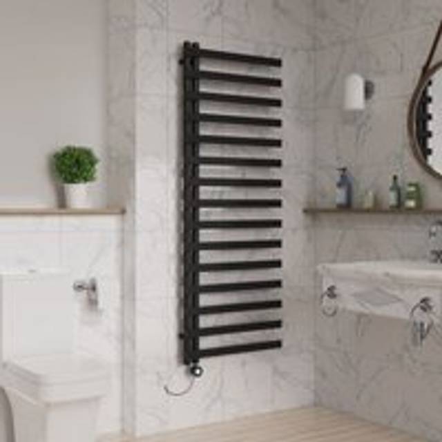 1600x600mm Electric Thermostatic Towel Rail Timer Black