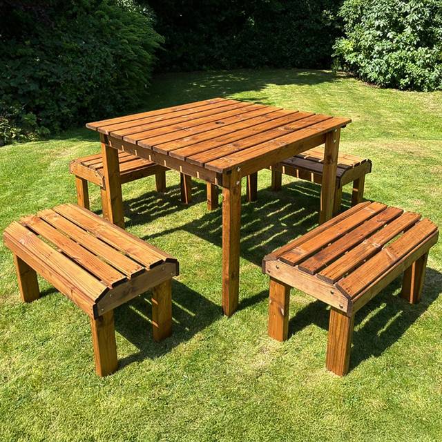 Charles Taylor Knights Four Seat Set, Brown