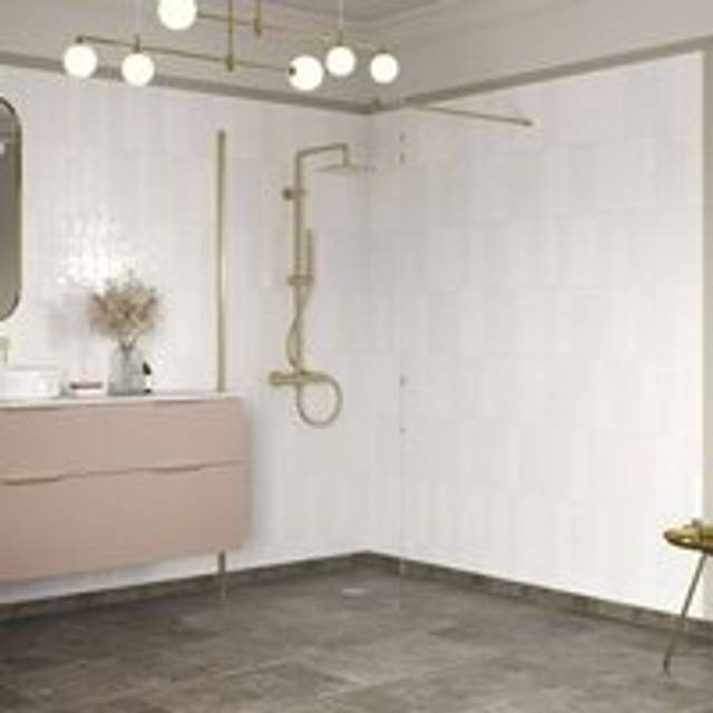Signature - Icon Brushed Brass Wet Room Screen 900mm Wide - 8mm Glass