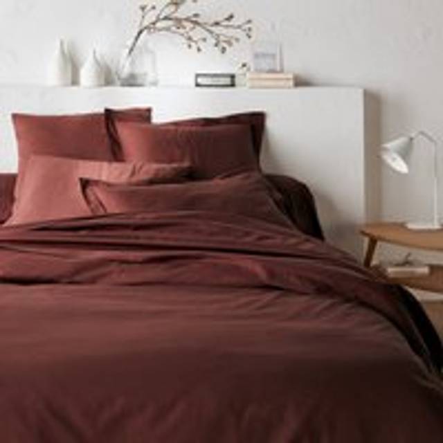 Scenario Plain Polycotton Duvet Cover - Mahogany - SINGLE (140X200cm)