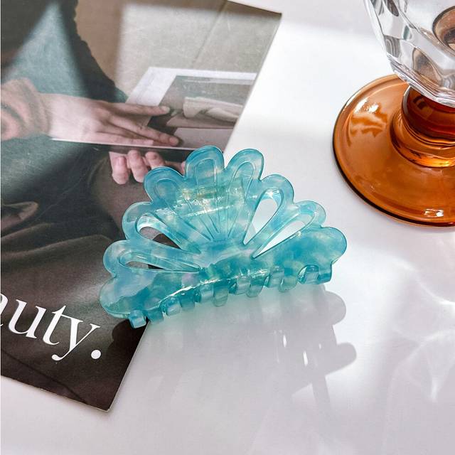 (Blue 8cm) Beautiful Acid Resin Colorful Flower Hair Claw For Glamorous Updos And Everyday Elegance