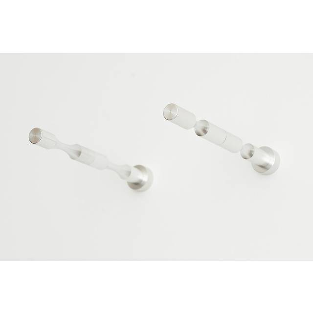 Wall Mounted Metal Wine Rack 2 Bottle Peg in Silver (2.5cm H X 33cm W X 20cm D)
