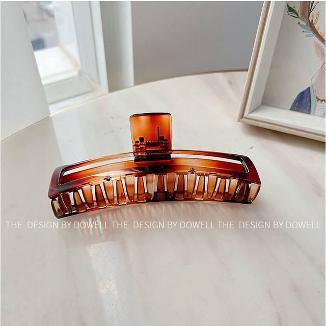 (Dark Brown 13cm) Modern Large Hair Claw Clip For Women Fashionable Resin Material In Various Colors