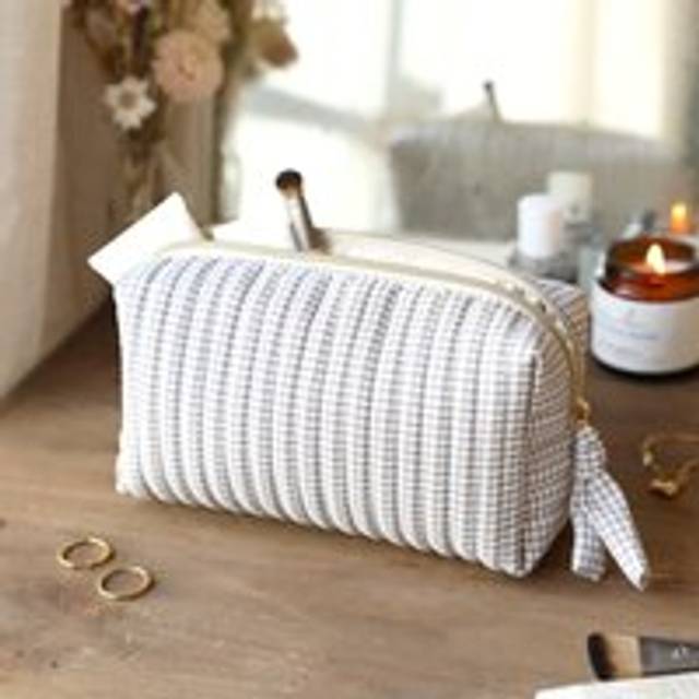 Small Grey Gingham Wash Bag - grey/cream/gold - one size