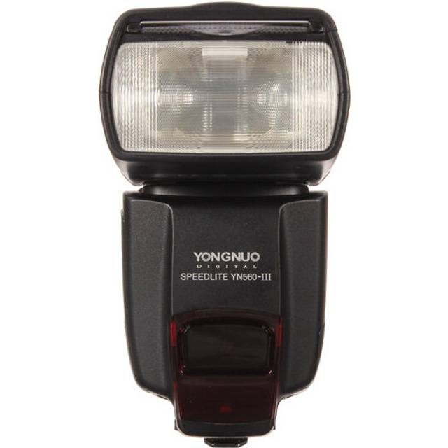 Yongnuo YN 560III 2.4G WirelessTrigger Speedlight Flash For Nikon Canon