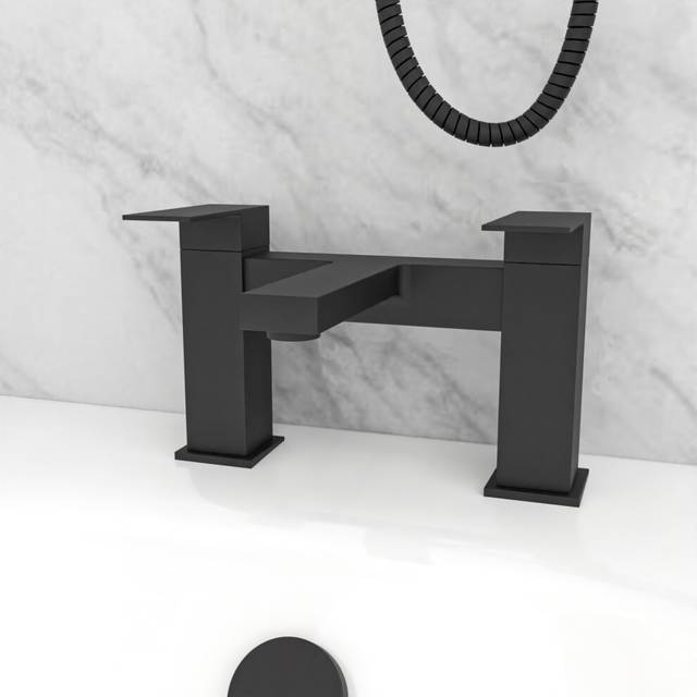 Nes Home Brayton Matte Black Square Bath Filler Mixer Tap - 26 x 23.5 x 17cm