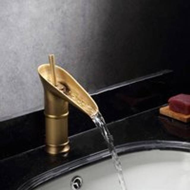 Aiperq - Antique Bronze Bathroom Faucet, Waterfall Basin Faucet, Tall Single Handle Basin Mixer Tap, Ceramic Valve Bathroom Faucet, (Antique Short)