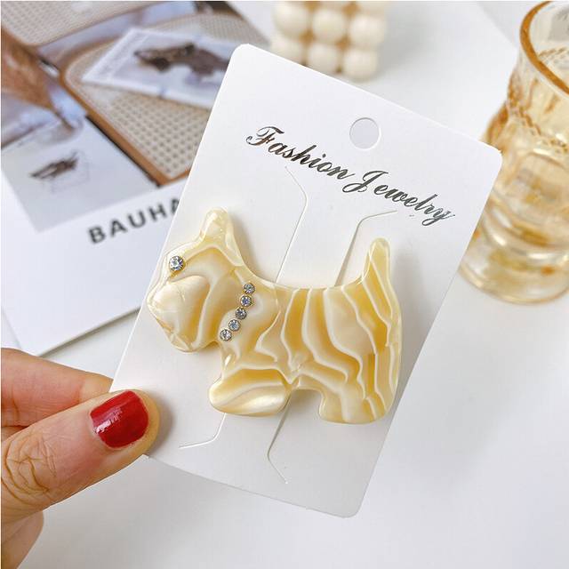 (OffWhite) Acetate 53cm Fashionable Hair Clip With Lovely Dog Accents Perfect For Cute And Sweet Styles