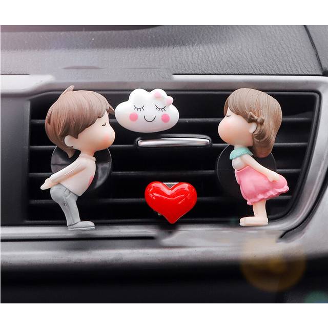 (7) Creative  Car Air Outlet Perfume Clip Couple Decoration Aromatherapy Air