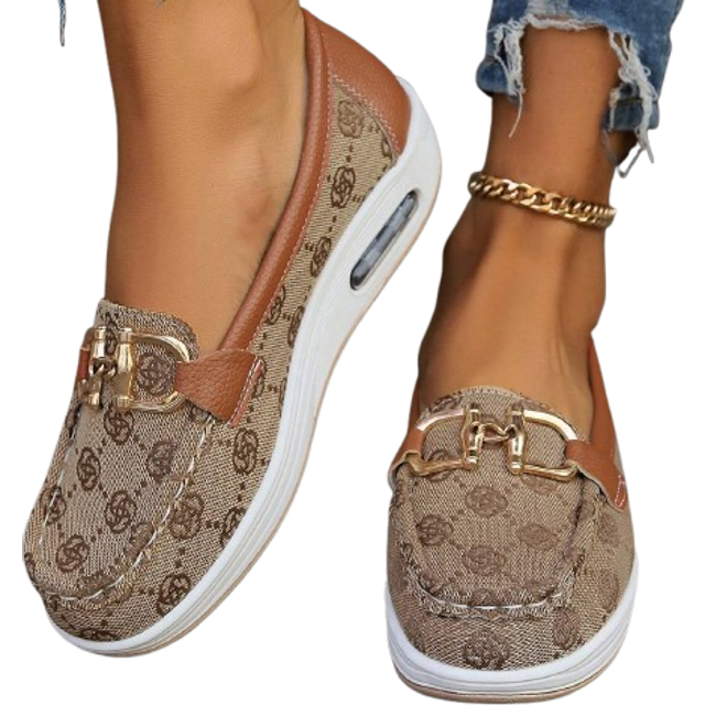 SHEIN 2024 Spring/Autumn New Arrival Plus Size Women Shoes, Metal Buckle, Thick Bottom, Low Vamp, Casual Loafers.