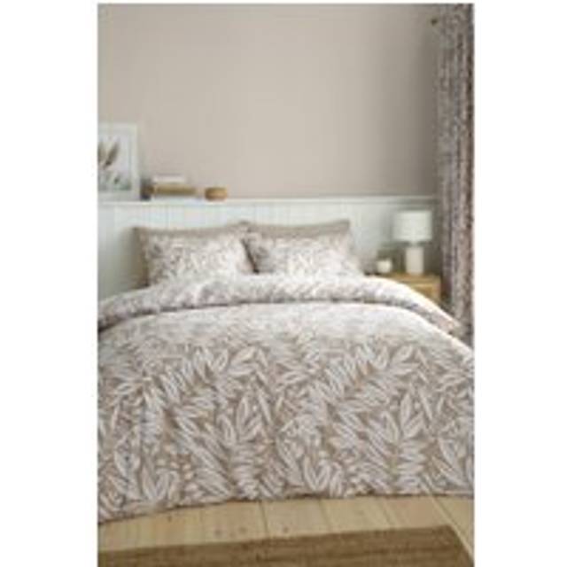 Catherine Lansfield Sorrel Leaves Reversible Duvet Cover & Pillowcase Set - Natural