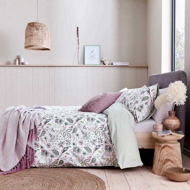 Helena Springfield Zara Duvet Set - Sage Green/Lilac - Single