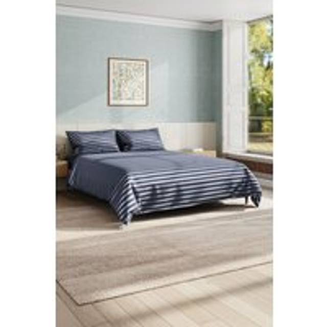 Single-Bed Grey Satin Stripe Bedding Polyester Duvet Cover Set