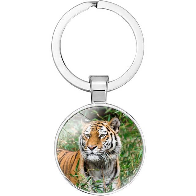 (02) Fashionable Tiger Design Keychain Suitable For Colleagues Friends And Family