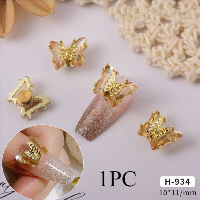 Crystal 3D Nail Art Decoration Moving Butterfly Rhinestone Gems Charms Decor DIY