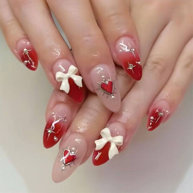 24Pcs Valentine Fake Almond Press on False Tips Artificial