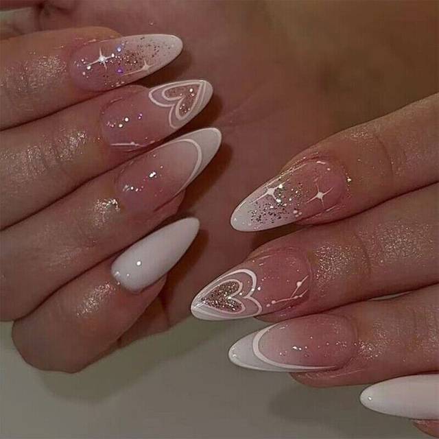 24Pcs Valentine Fake Almond Press on False Tips Artificial