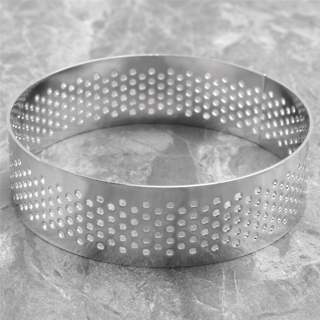 Cake Ring Molds, 6Pcs Stainless Steel Porous Tart Ring,with Holes 7cm