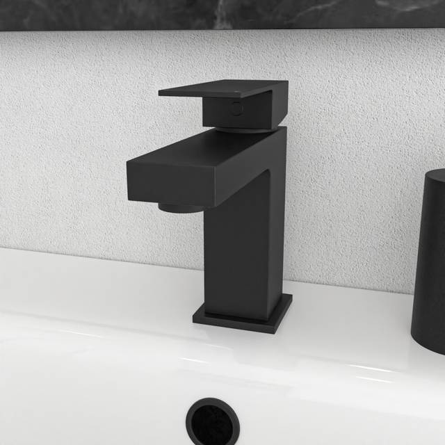 Nes Home Square Single Lever Bathroom Matte Black Basin Mono Mixer Tap & Waste
