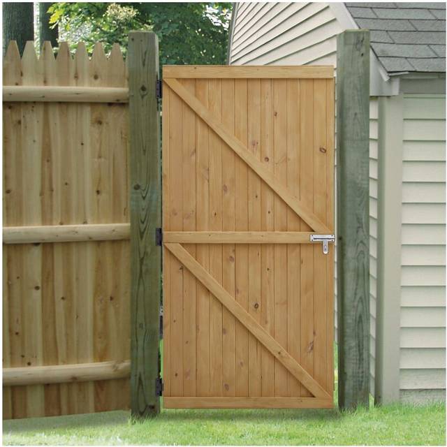 (91cm W x 183cm H) Pine Wood Garden Gate with Latch