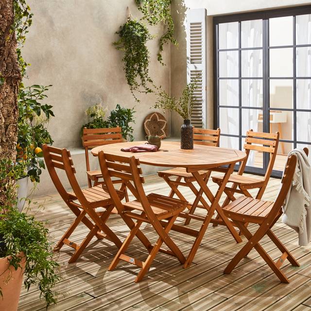 Sweeek - 6-seater oval wooden folding garden table, Macapa, Natural, 150x90x74 cm