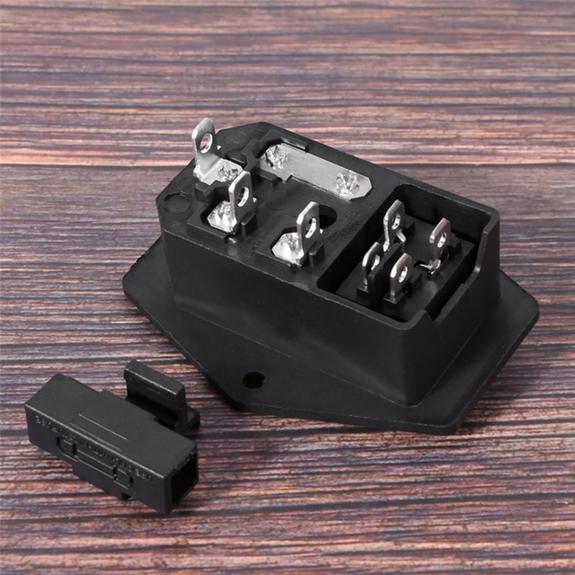 20X 3 Pin IEC320 C14 Inlet Module Plug Fuse Switch Male Power Socket 10A 250V