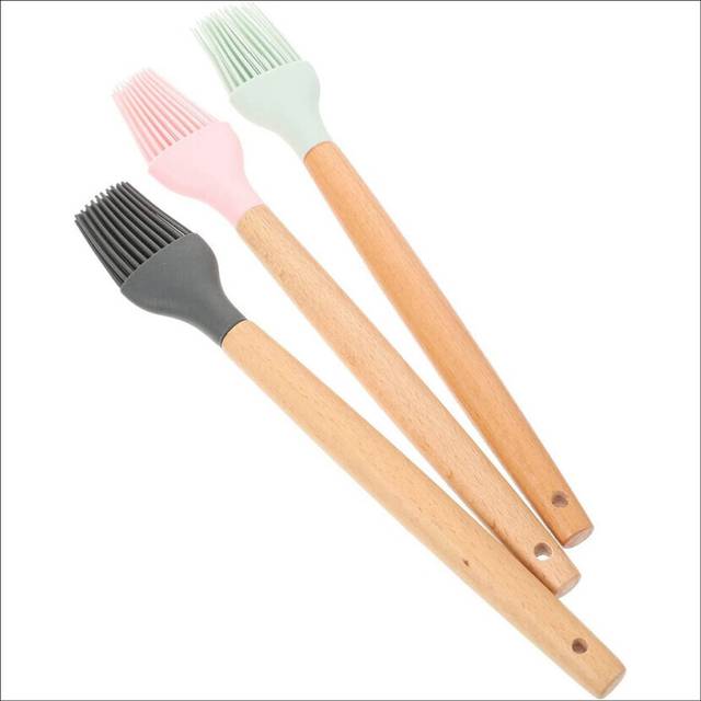 3Pcs Silicone Basting Brush Wooden Handle Silicone Brush Oil BBQ Brush Heat Resistant Greased Sauce Marinade Brush