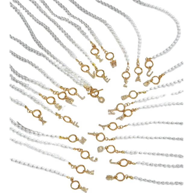 SHEIN 1pc Faux Pearl Copper & Zirconia Letter Pendant Luxury & Fashionable Women&#39;s Ot Clasp Necklace