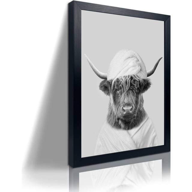 Funny Highland Cow Framed Wall Art in Bathtub Black and White Canvas Cow in Bathroom Picture  Farmhouse Bathroom Decor Humor Animals Bathroom Painting