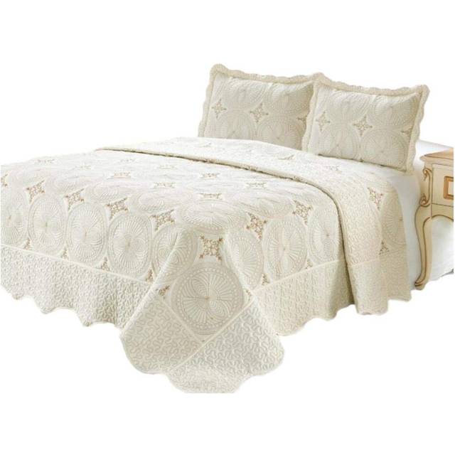 Quilt King Size 3 pc Embroidered Bedspread / 2 Pillow Sham Set  Cream