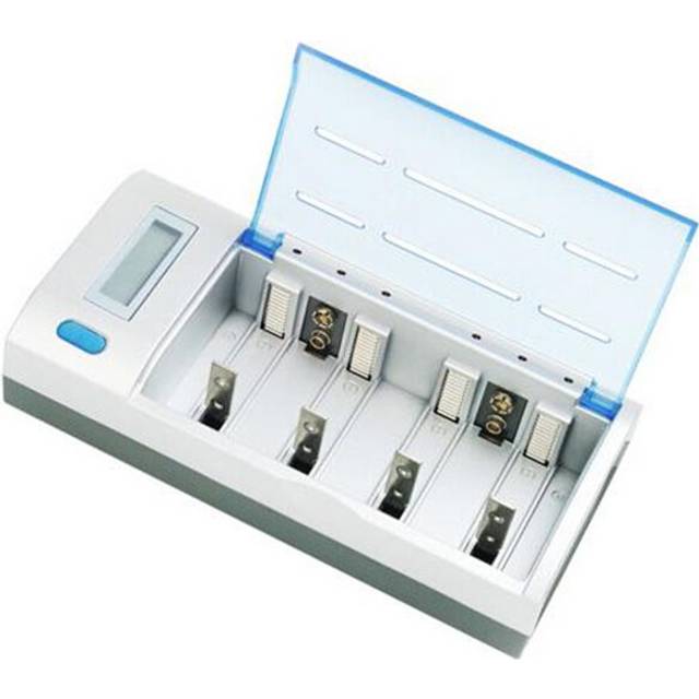 4 Slot Battery Charger for AA & AAA & C / D Size Battery